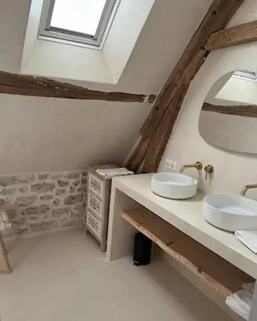 La Maison De Zoe Saint-Denis-sur-Loire Exterior photo